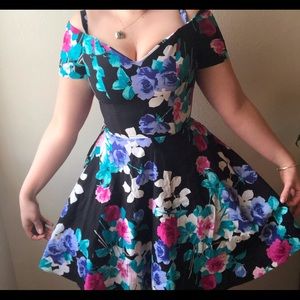 Vintage 80s Women’s Jodi Michaels Floral Boned Bodice Mini Dress with petticoat